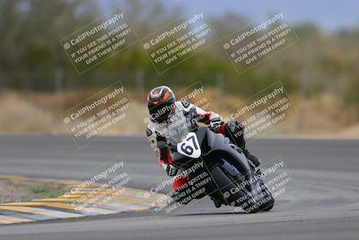 media/Jan-15-2023-SoCal Trackdays (Sun) [[c1237a034a]]/Turn 3 (1115am)/